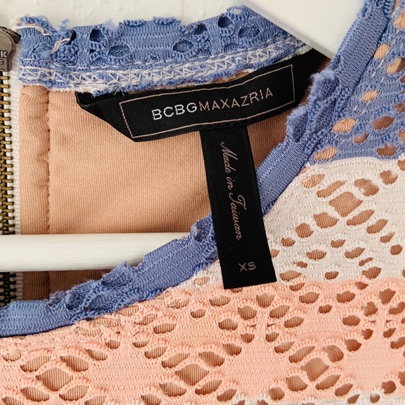 BCBG MaxAzria Women's Vicktoria Lace Peplum Top - Picture 2 of 8